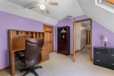 WELCOME TO RIVERFRONT ESTATES! LOCATED A SHORT DISTANCE FROM - photo 23