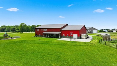 Rare opportunity to own a one-of-a-kind shop house on 11 - photo 39