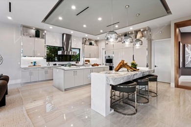 ''New'' Modern/Organic-inspired Sanctuary Point Estate sited on - photo 21