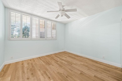 Waterfront condo for sale in the sought-after 12 Oaks community - photo 21