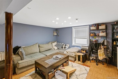 Charming and inviting 3-bedroom beachside retreat filled with - photo 23