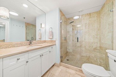 Waterfront condo for sale in the sought-after 12 Oaks community - photo 24
