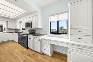 Waterfront condo for sale in the sought-after 12 Oaks community - photo 26