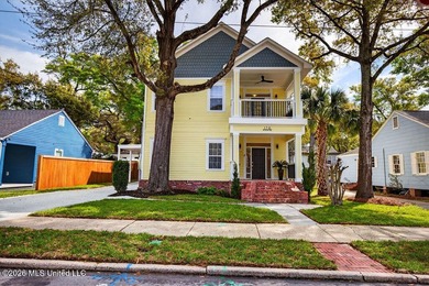 Located just two blocks off the Beach and outside of a flood - photo 2