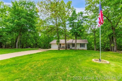 Lake of the Ozarks Home For Sale in Four  Seasons Missouri