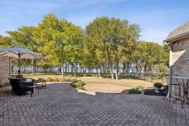 Lake Lewisville Home Sale Pending in Shady Shores Texas