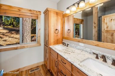 Welcome to 'Grandview 'Jumbo' Condos', a fusion of luxury and - photo 11