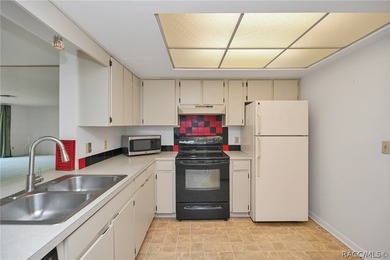 Enjoy a Florida carefree lifestyle here as your condo - photo 11