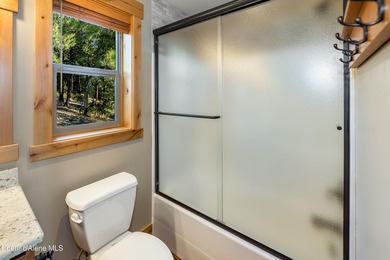 Welcome to 'Grandview 'Jumbo' Condos', a fusion of luxury and - photo 12
