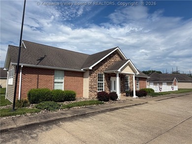 MAINTENANCE-FREE LIVING IN GATED COMMUNITY! THIS ONE-OWNER, ONE - photo 18