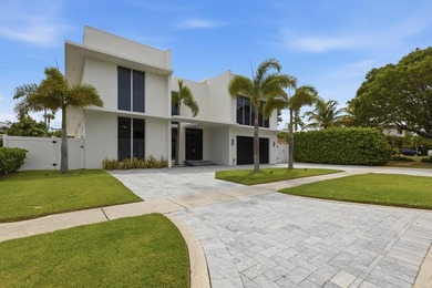 LOCATION IS EVERYTHING! IN THE HEART OF EAST BOCA RATON, THIS - photo 10