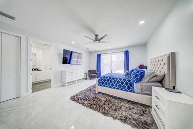 Experience luxury and space in this stunning estate located in - photo 25