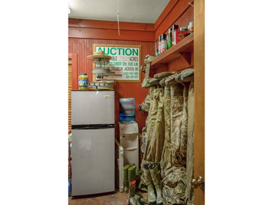 Welcome to Floweree, a true sportsman's paradise in the - photo 26
