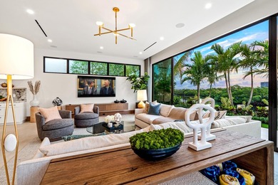 ''New'' Modern Malibu-inspired Sanctuary Point Estate sets the - photo 27