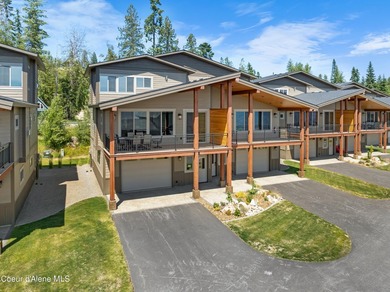 Welcome to 'Grandview 'Jumbo' Condos', a fusion of luxury and - photo 31