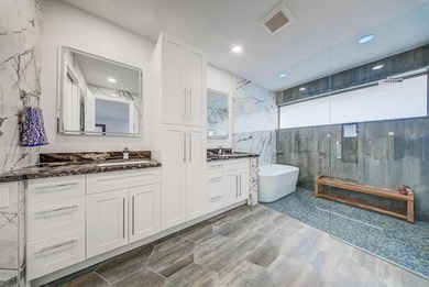 Experience luxury and space in this stunning estate located in - photo 33