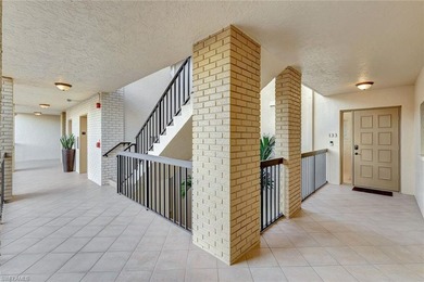 A custom design like no other! This three bedroom 2 bath condo - photo 36