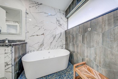 Experience luxury and space in this stunning estate located in - photo 38