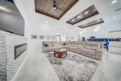 Experience luxury and space in this stunning estate located in - photo 43