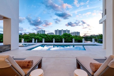 ''New'' Modern Malibu-inspired Sanctuary Point Estate sets the - photo 44