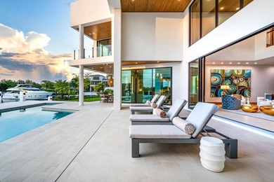 ''New'' Modern Malibu-inspired Sanctuary Point Estate sets the - photo 45