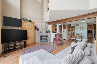 Your opportunity to buy a Townhome in Table Rock Landing, a - photo 10