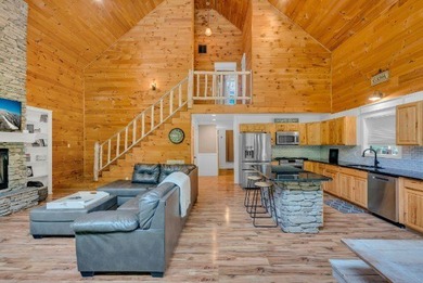 Perfect for a primary residence or weekend retreat, this - photo 7