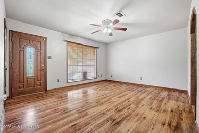 Must-see home in Forrest Cove Estates in D'Iberville! This - photo 8