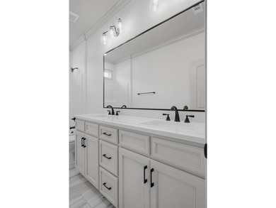 Experience elevated new construction in Pointers Ridge, South - photo 37