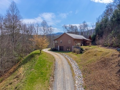 Hand-hewn log-sided home on 16.74 UNRESTRICTED acres w/ NO HOA - photo 5