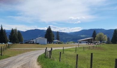 Lake Home For Sale in Kettle Falls, Washington