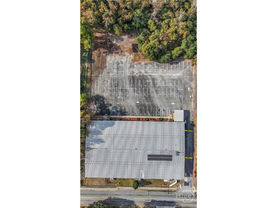 Location, Location, Location! This expansive 25,200 sq - photo 8