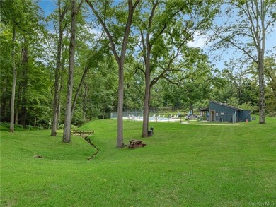 Welcome to easy, affordable living in Beacon's sought-after - photo 20