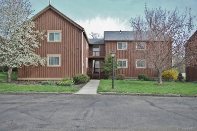 Welcome to easy, affordable living in Beacon's sought-after - photo 21