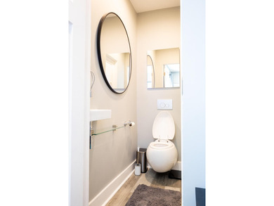 Located in the heart of Charleston's vibrant Eastside - photo 29