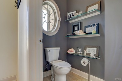 Price Improvement. Umatched Value! This one owner home perfectly - photo 31
