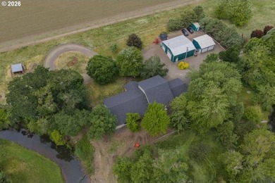 Gorgeous custom 4bed/3bath + office home on 5.63 acres. Back - photo 38