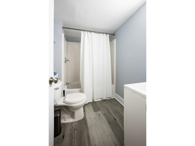 Located in the heart of Charleston's vibrant Eastside - photo 49