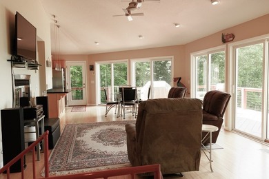 Welcome to Dale Hollow Lake living at its finest! Nestled just - photo 6