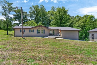 Exceptional location just minutes from Wisdom Dock Marina and - photo 4