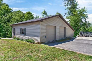 Exceptional location just minutes from Wisdom Dock Marina and - photo 5