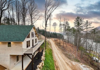Welcome to your dream mountain retreat in the newly developed - photo 2