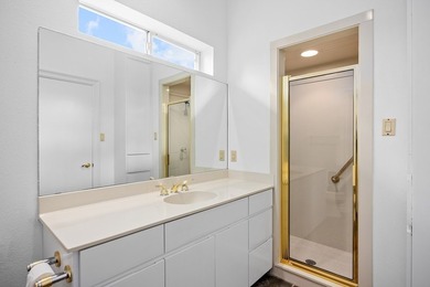 Wonderful home located in premier Riverhill section of Highridge - photo 25