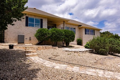 Wonderful home located in premier Riverhill section of Highridge - photo 34