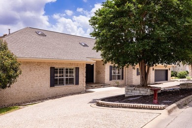 Wonderful home located in premier Riverhill section of Highridge - photo 39