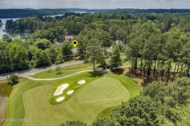 Beautifully updated ranch home where golf course views, lake - photo 2