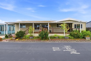 Major price Adjustment! Spacious, updated home in the - photo 1