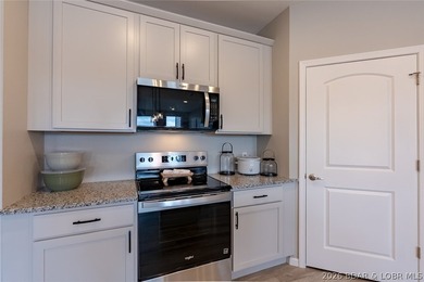 290 Plaza Beach Drive unit: 5B