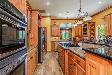 Gorgeous 2-story home with a brand new class 4 roof. This - photo 14