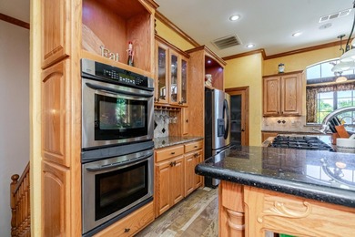 Gorgeous 2-story home with a brand new class 4 roof. This - photo 15